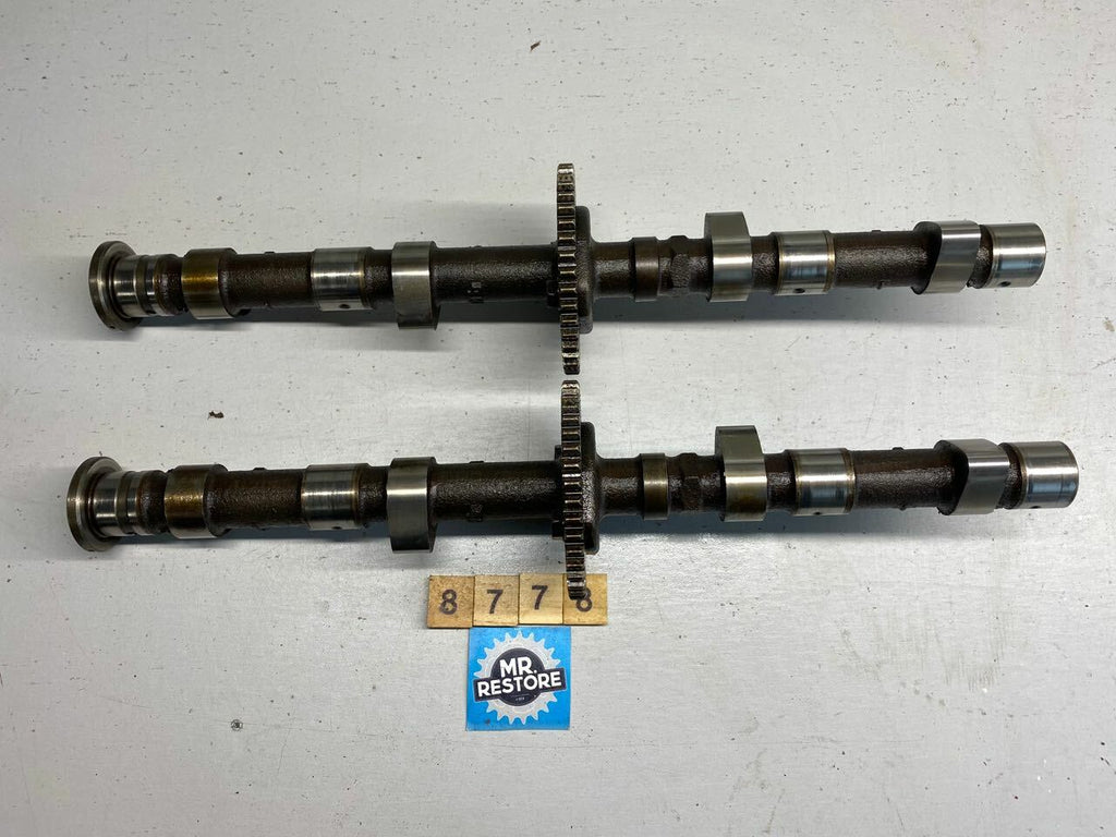 Yamaha XJ900S Diversion Pair of Camshafts 4KM-12171-00