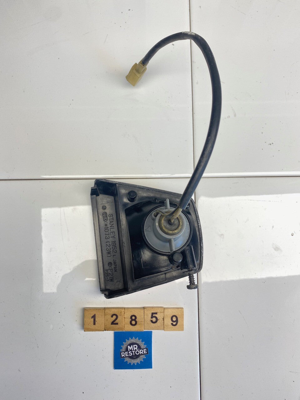 Kawasaki GPZ1000 RX Rear L/H Indicator & Bulb Holder Loom 23040-1123