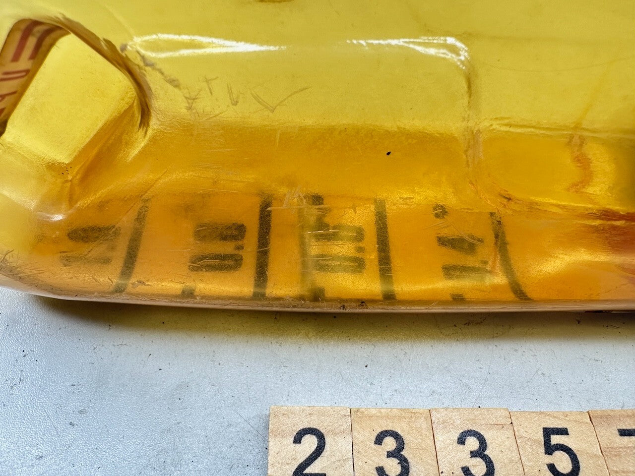 Yamaha V70 V80 V90 Two Stroke Oil Tank