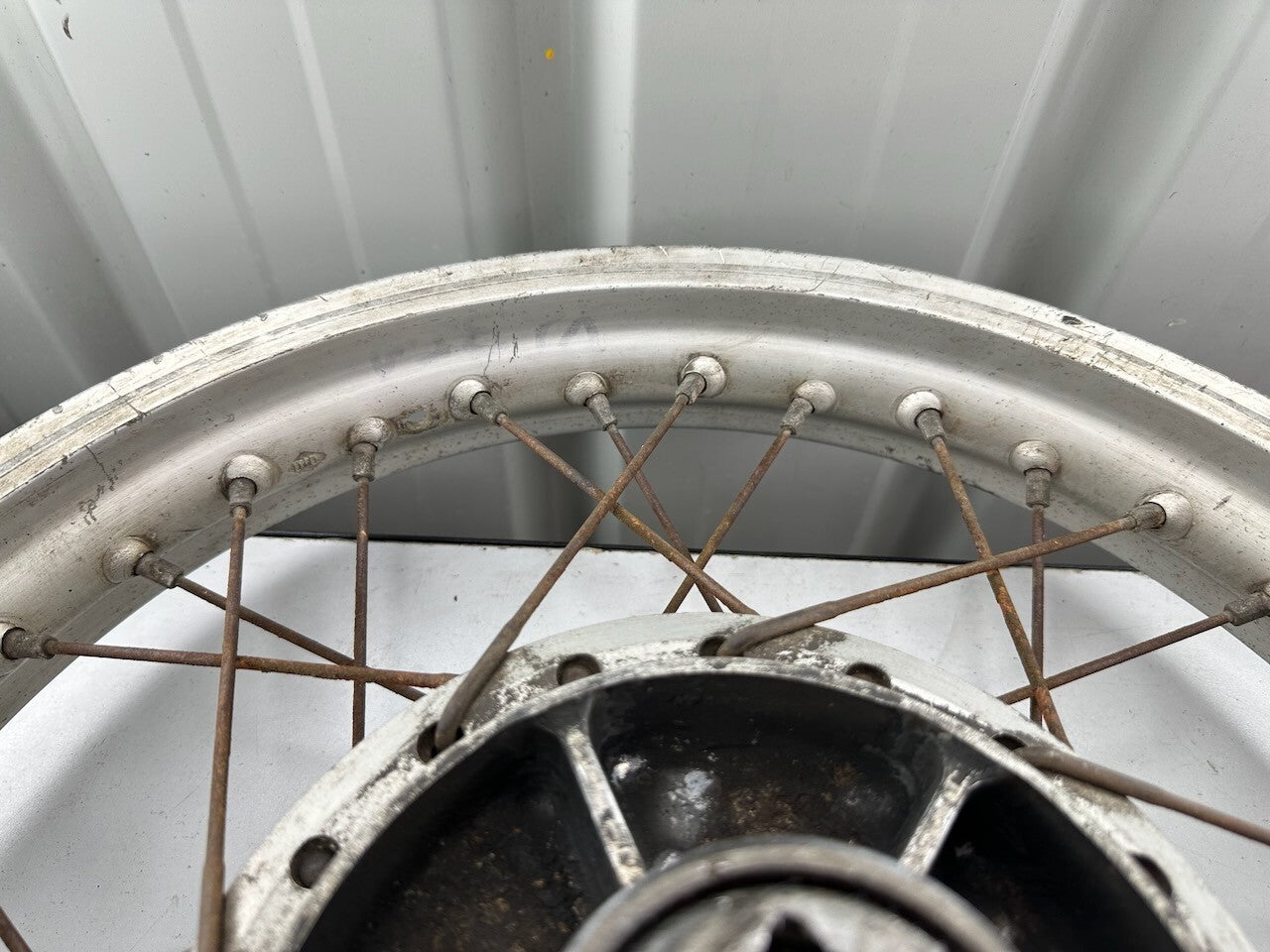 Honda XL350 OEM D.I.D Rear Wheel 18 x 2.15