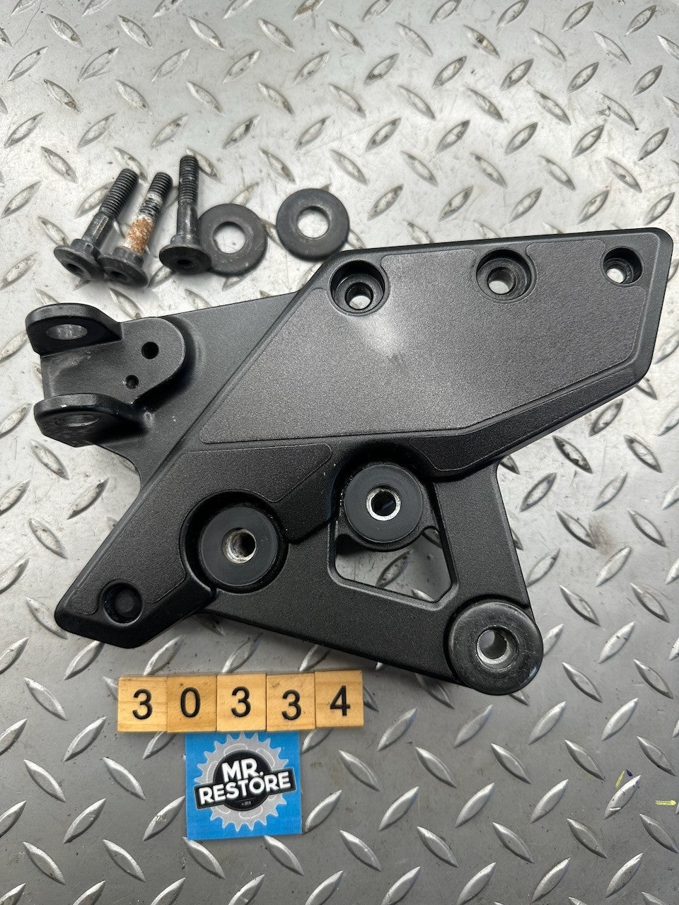 Kawasaki KLZ1000 Versys 1000 2019 Right Foot Rest Peg Bracket 35063-1477-18R