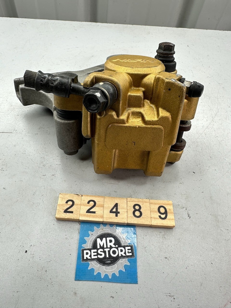 Honda VTR1000F 98-00 OEM Rear Brake Caliper & Mount 43150-MBB-006