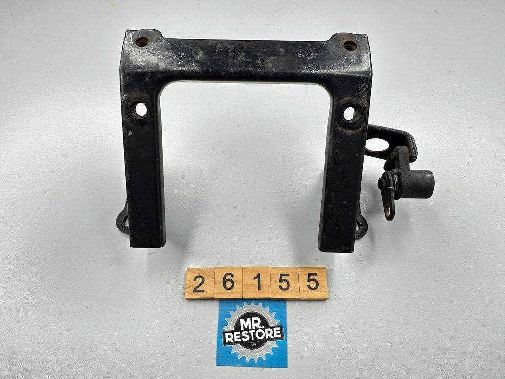 Kawasaki ZX750 F Ninja 750 R GPX750 Tail Grip Bracket & Lock (no key) 11045-1285