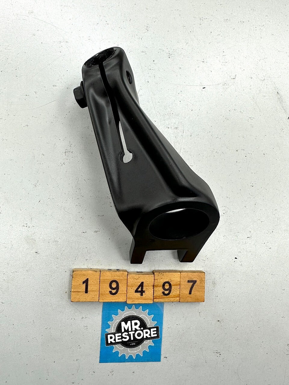 Kawasaki GT550 GT750 R/H OEM Handlebar Holder - Repainted 46012-1029