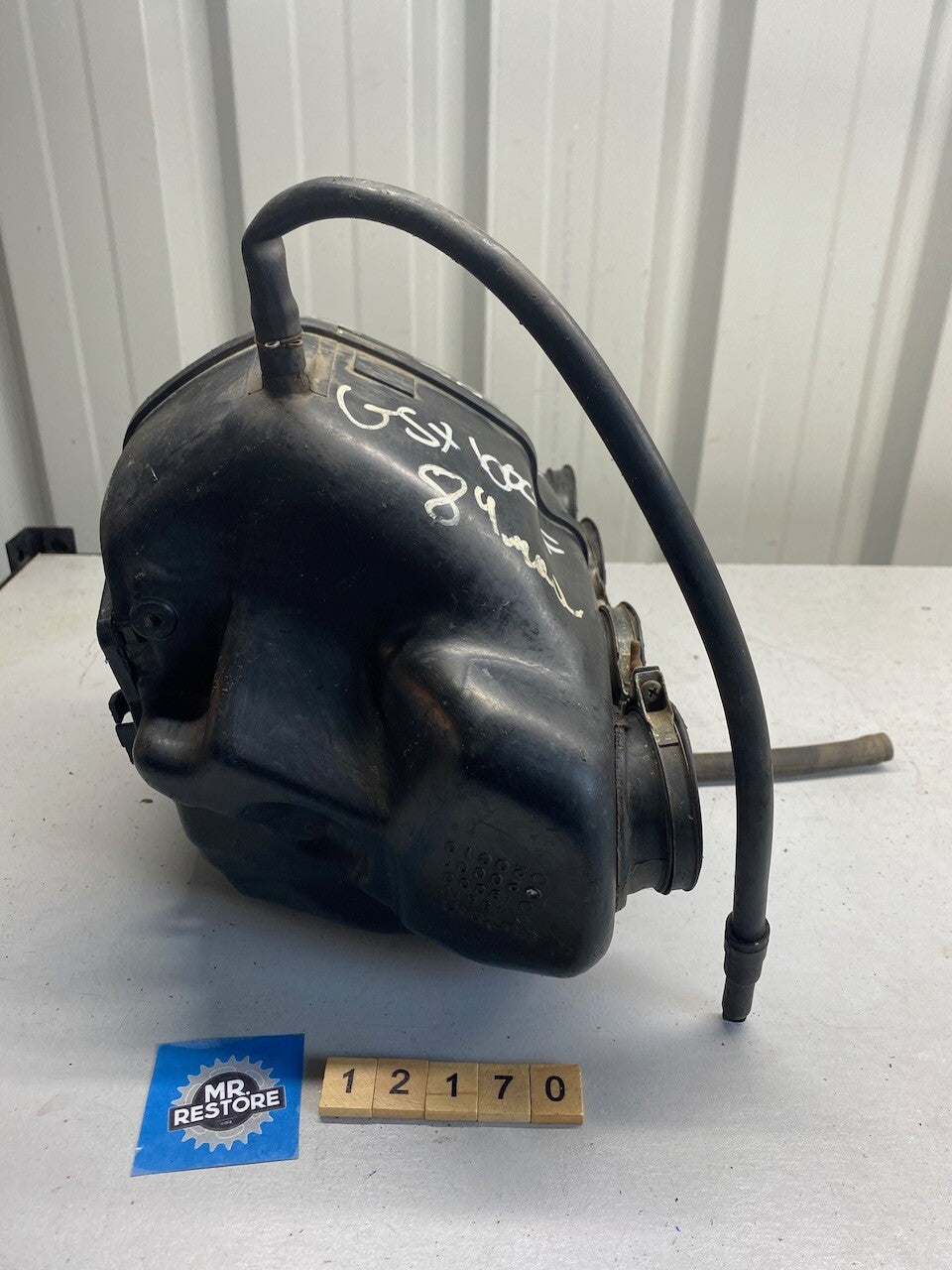 Suzuki GSX600F 1989 Air Box Air Cleaner, Carb Holders & 3 Clips