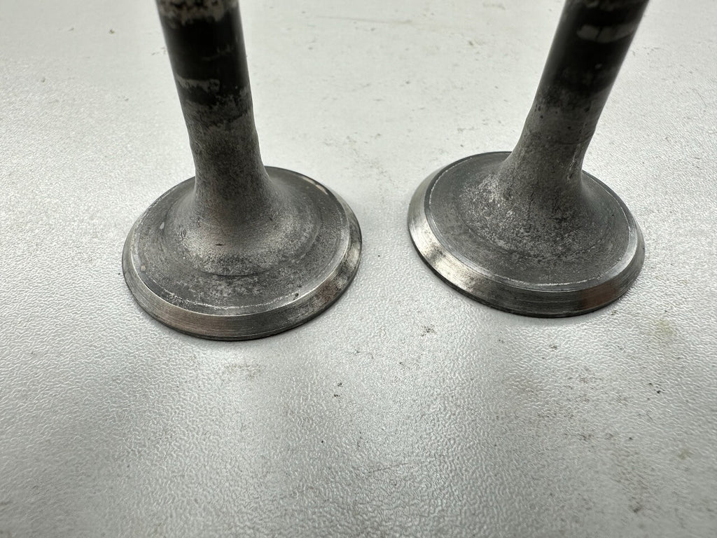 Yamaha XS360 XS400 H Pair of Intake Valves 1L9-12111-03
