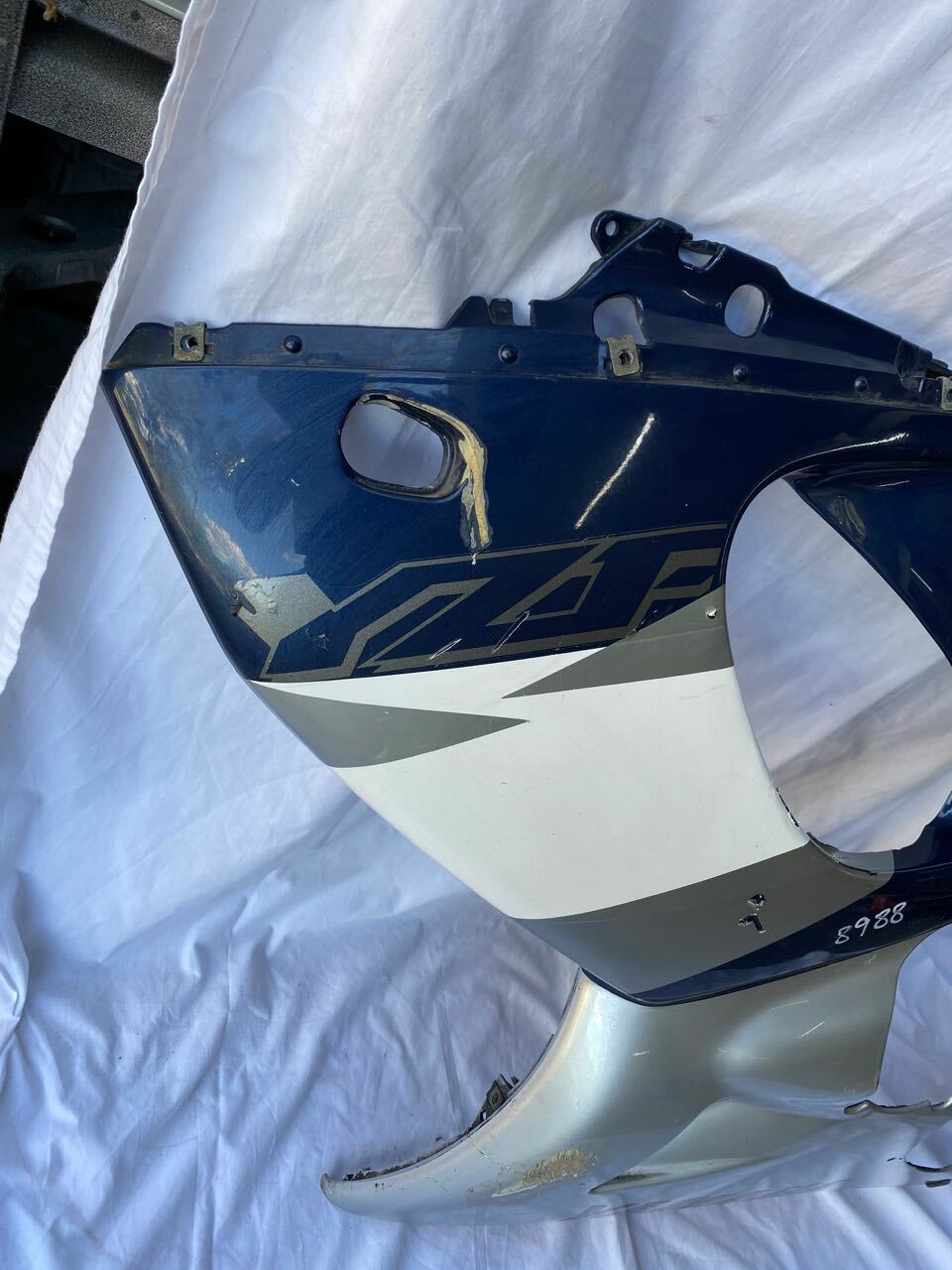 Yamaha YZF600 Thundercat L/H Side Panel 4TV-2835U Blue Silver