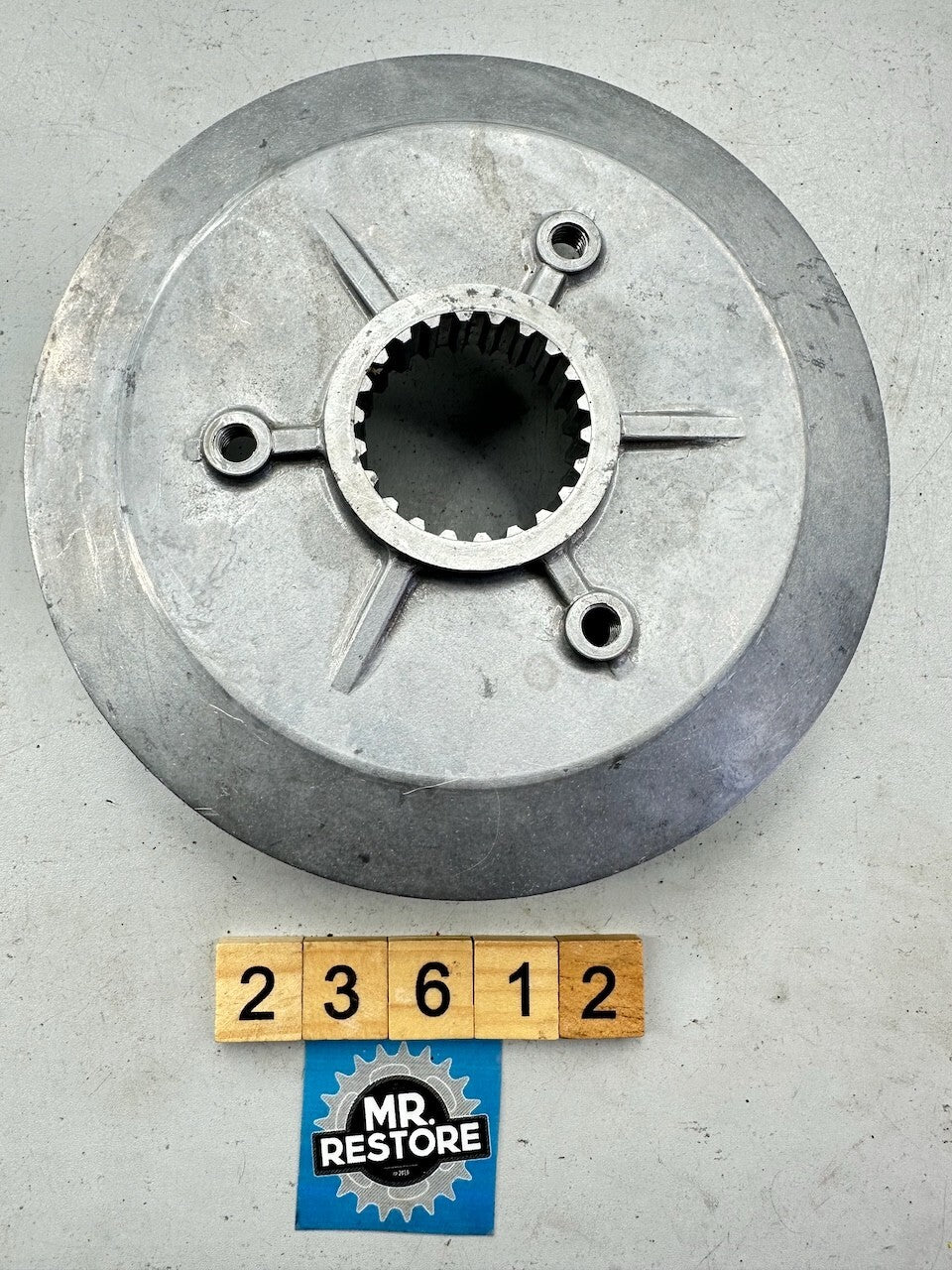 Kawasaki KR250 (Early models) Clutch Basket