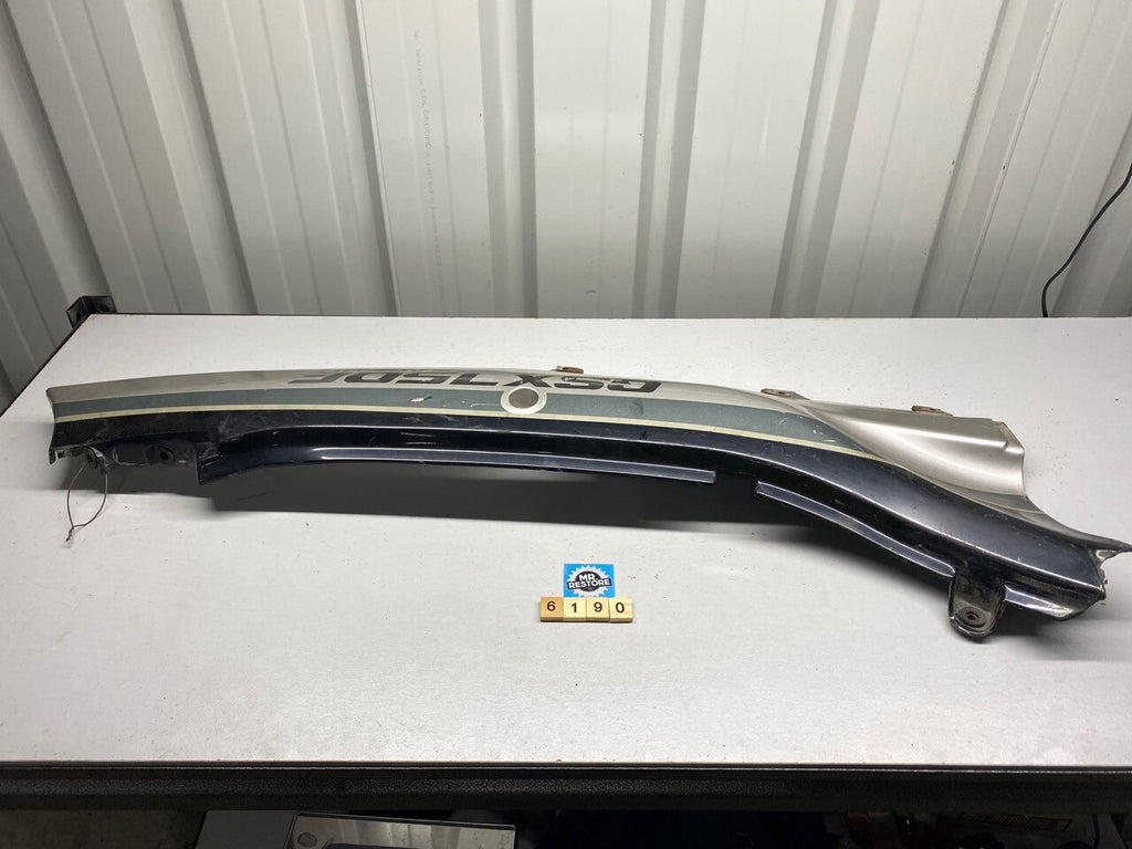 Suzuki GSX 750 F SLINGSHOT Side Cover 47211-20C00 L/H