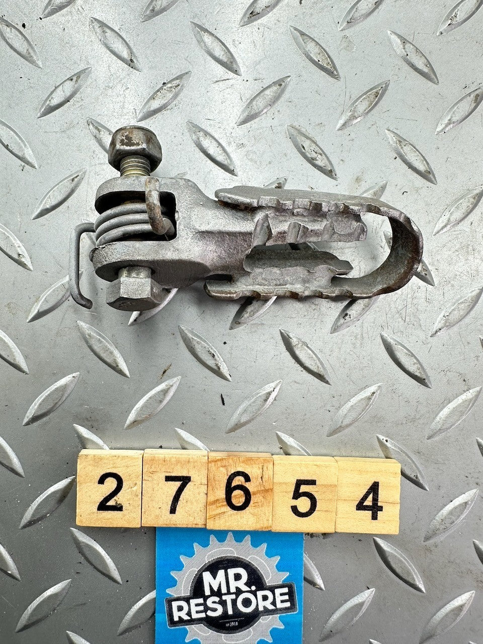 Yamaha TY250 A 1974 Right Foot Rest Peg & Bolt 434-27412-00-35