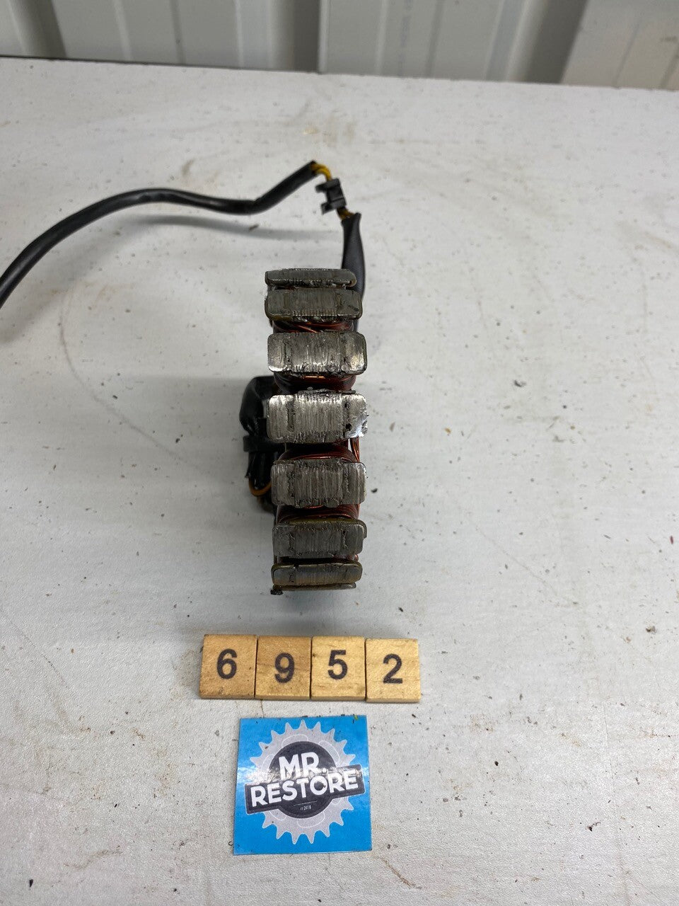 Kawasaki GPZ500S Stator Generator