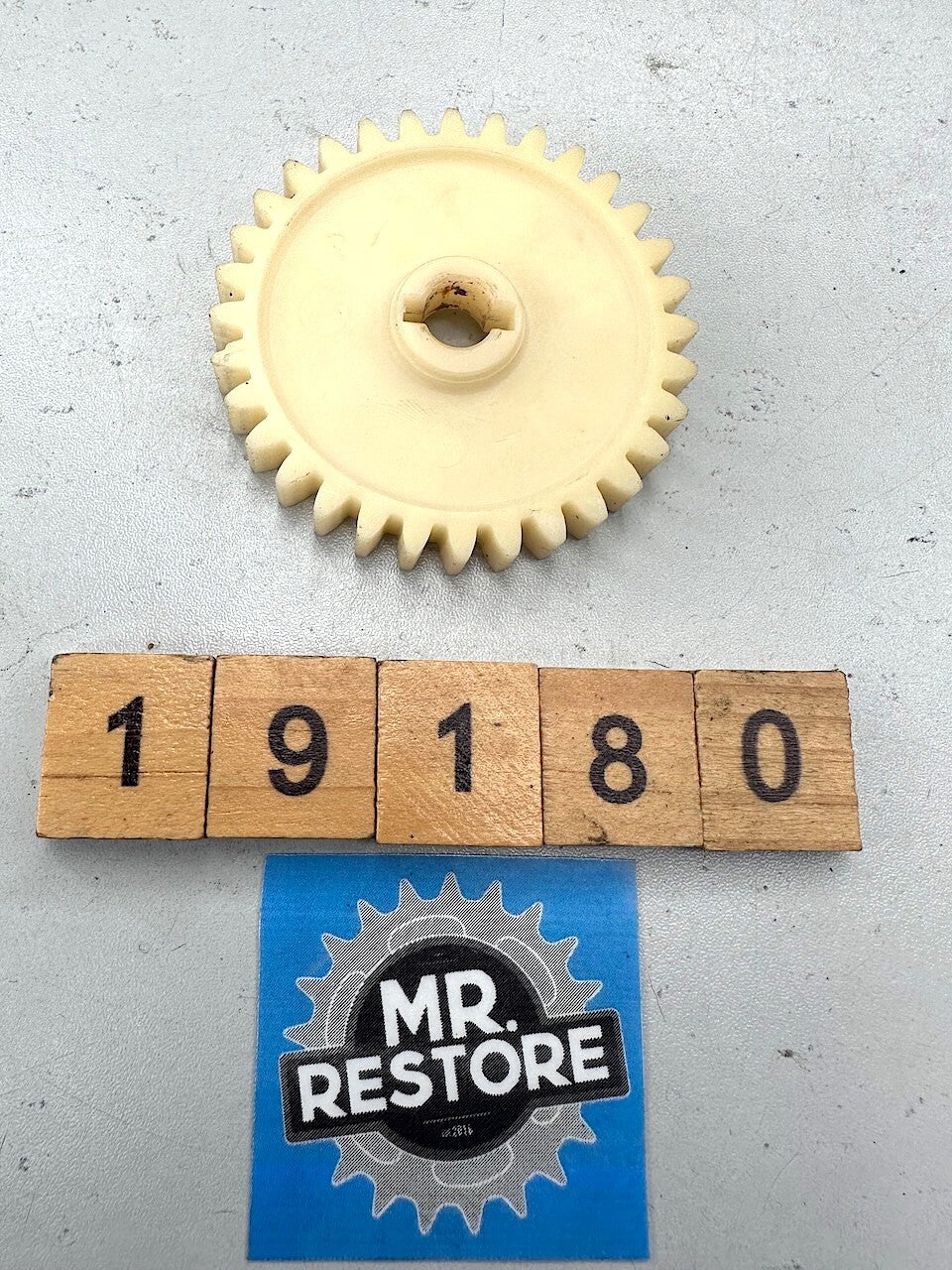 Kawasaki S1 S2 S3 KH400 KH250 Oil Pump Gear OEM 16085-017