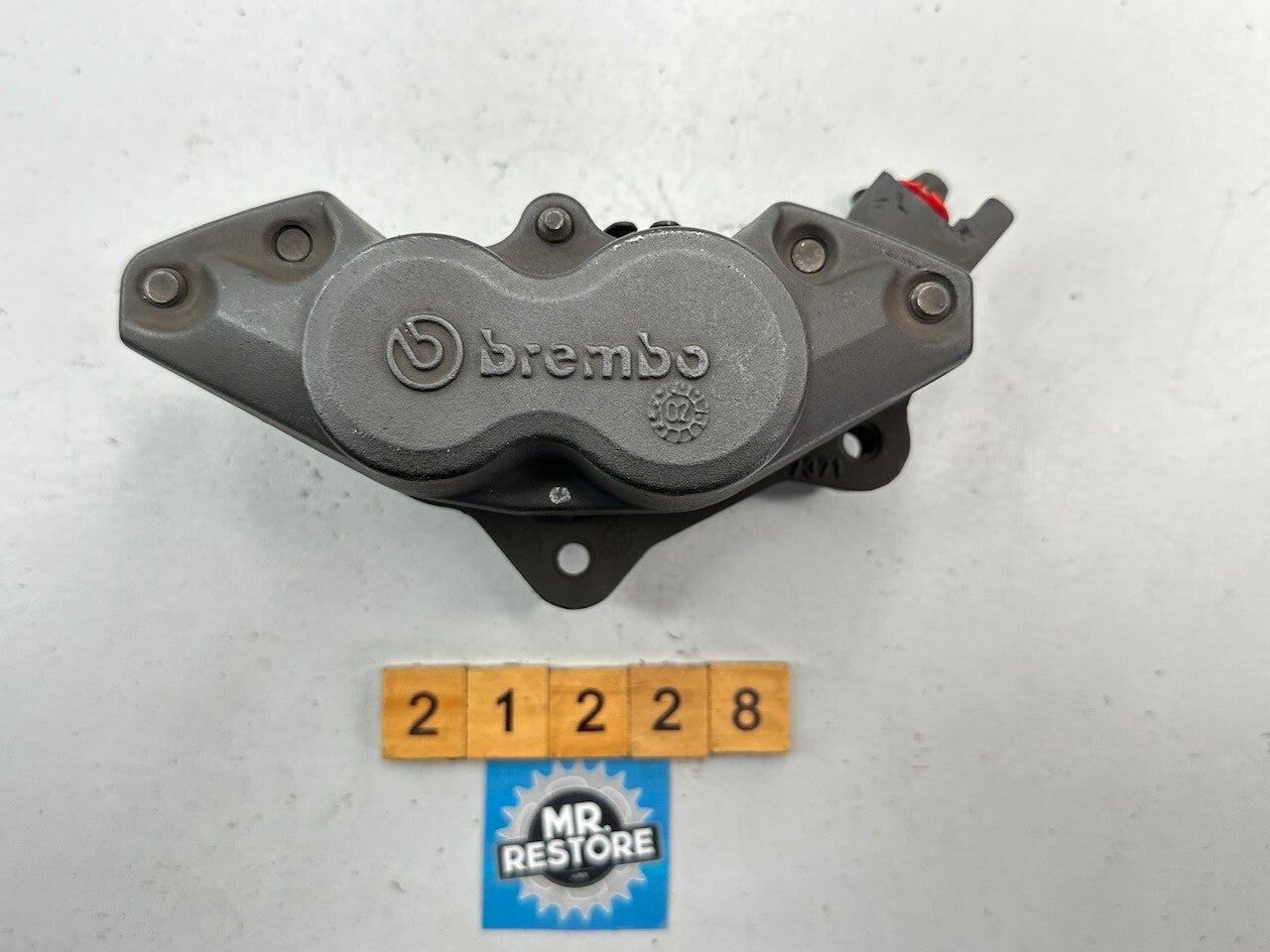 BMW R1150GS R1100GS K1200LT K1200RS R1200C R1100S L/H Front Caliper 34112333111