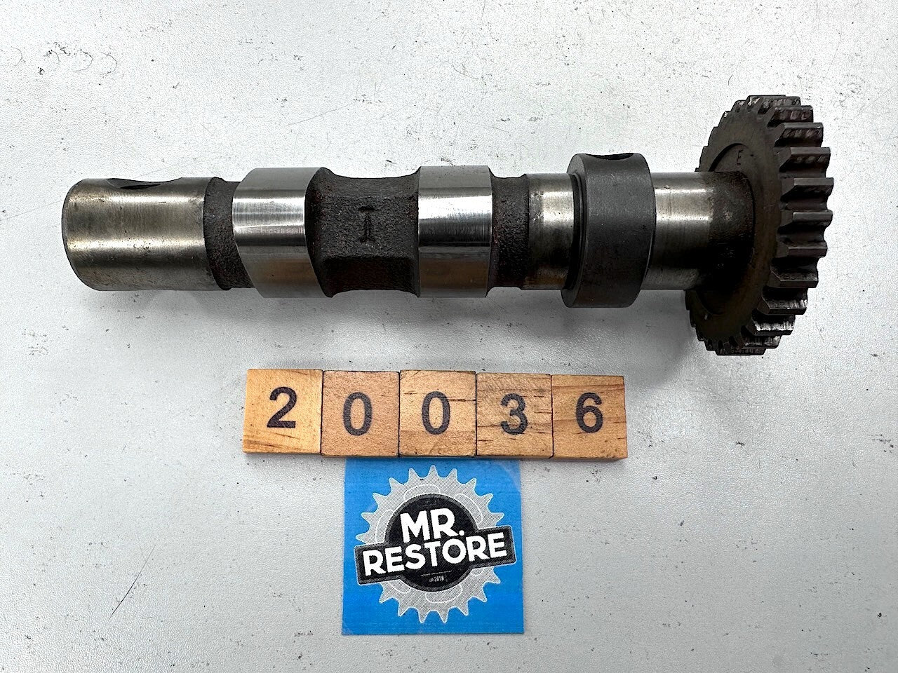 Yamaha XZ550 Vision Intake Camshaft #1 & Cam Chain Sprocket