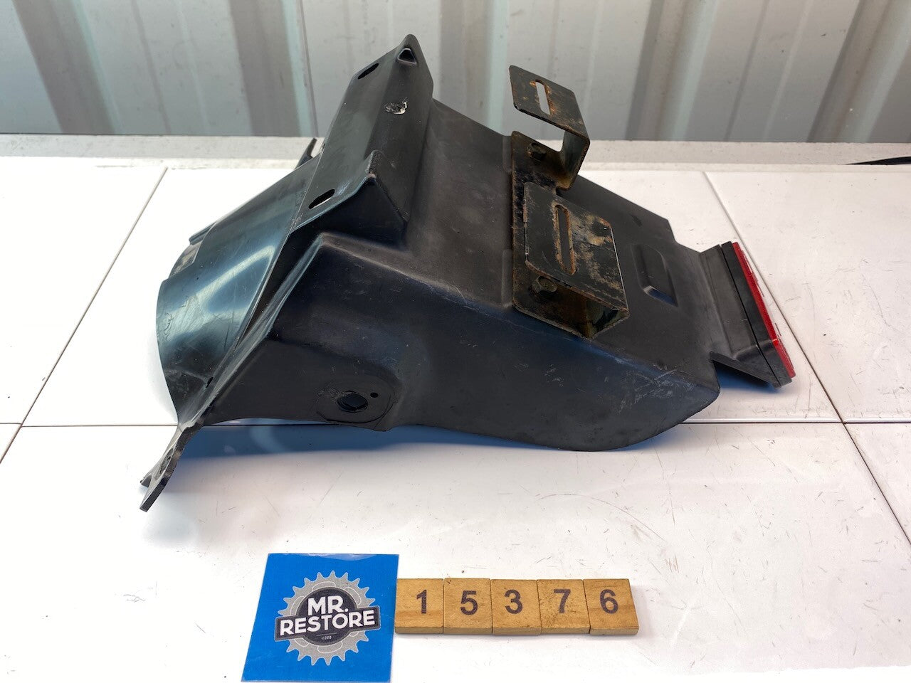 Suzuki GSX250F Across Rear Fender Mudguard License Plate Holder