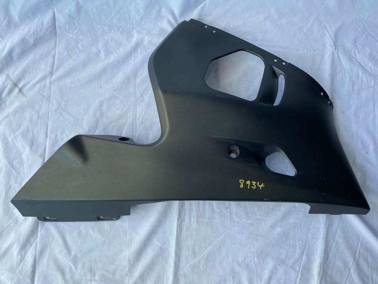 Yamaha R6 YZF 98-02 R/H Lower Fairing Panel 5EB-28395 - Matt Black