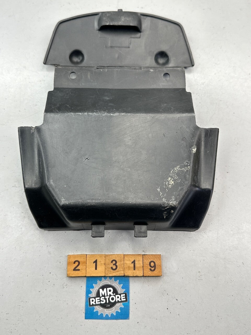 Kawasaki GPZ305 EX305 GPZ250 Belt Drive ER250 Z250 Plate Seat Cover 13169-1603