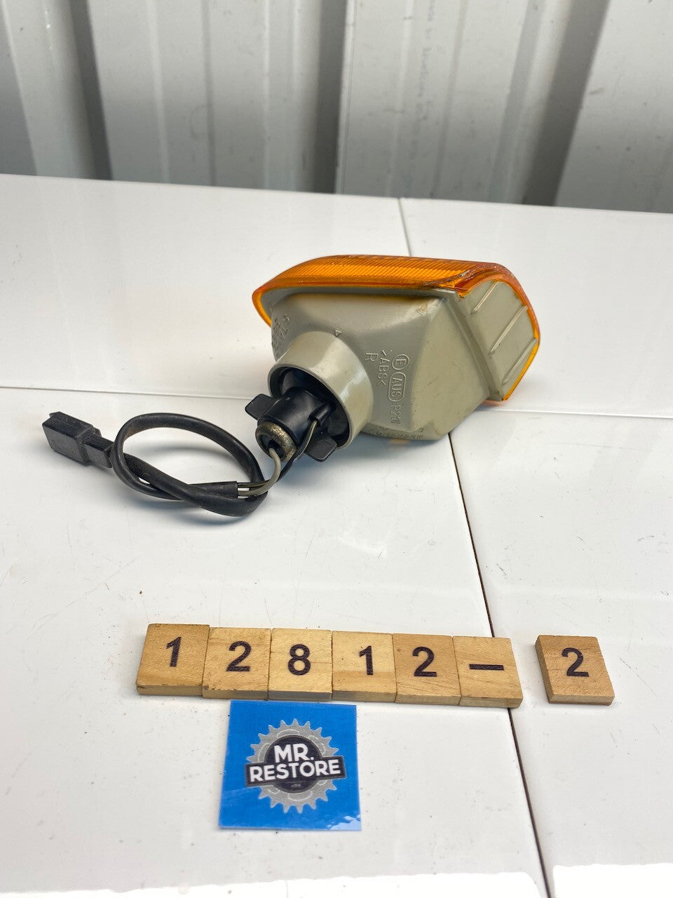 Kawasaki ZZR1100 R/H Rear Indicator Assy OEM