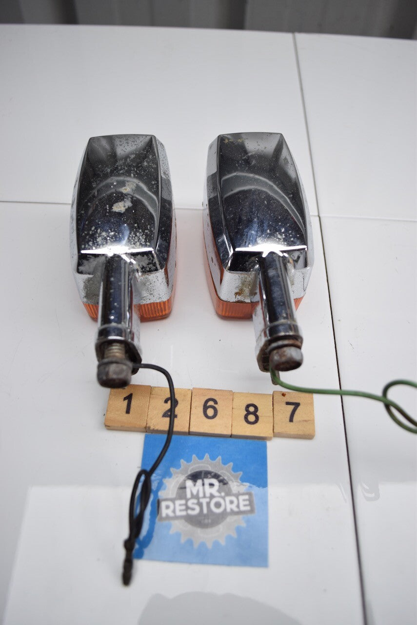 Suzuki Classic Vintage Motorcycle Tokai Denso OEM Pair of Indicators - 35600-11