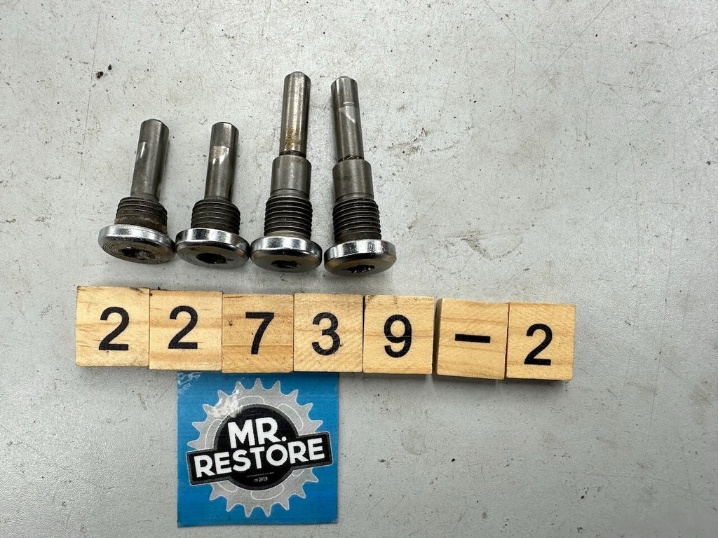 Honda XR250 XR200 XL250 Sub Rocker Arm Shaft (set) 14455-KK0  14456-KK0-010