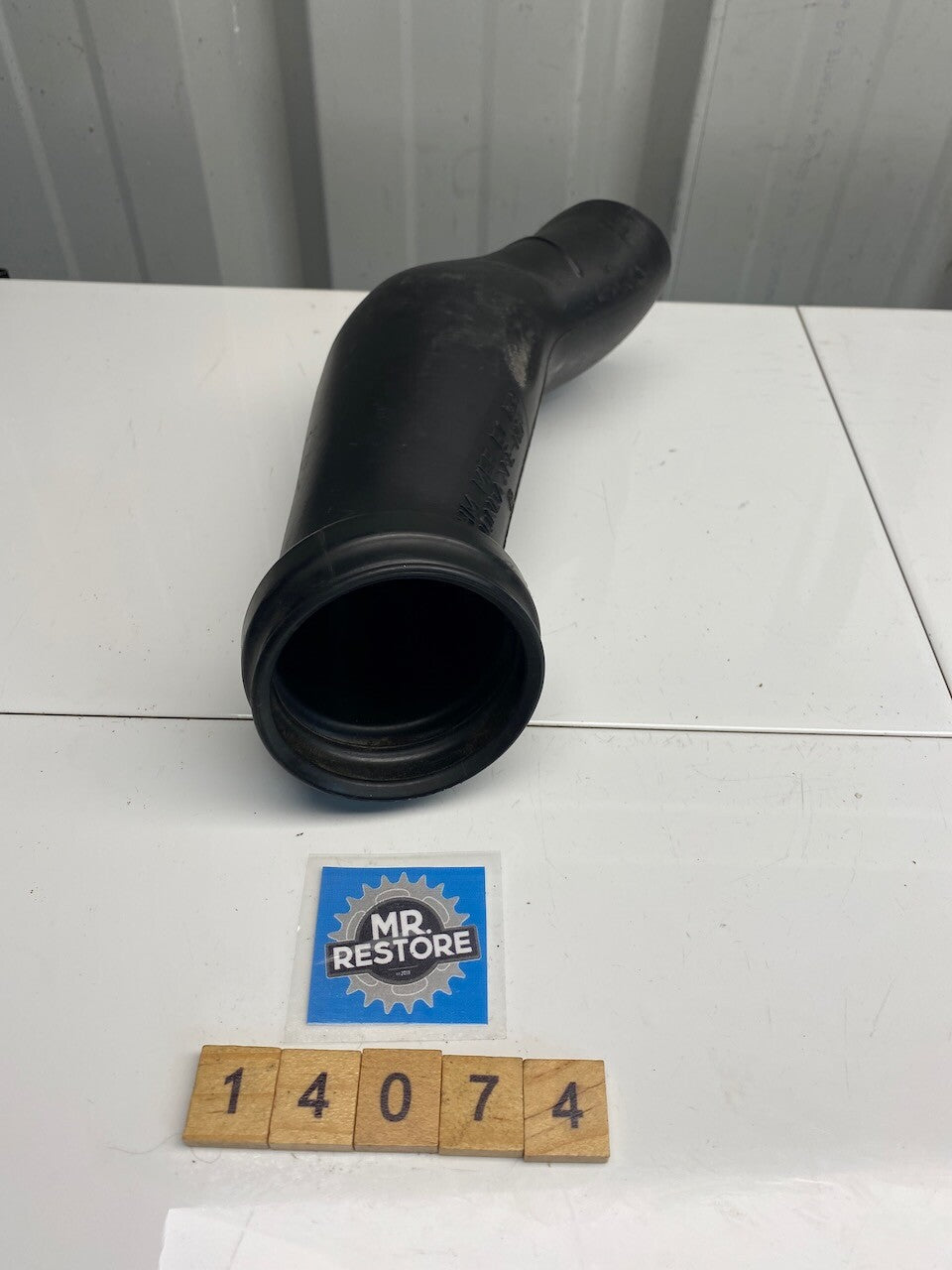 Honda CBR600RR Left Hand Air Duct & Joint 64335-MEE-000 & 64320-MEE