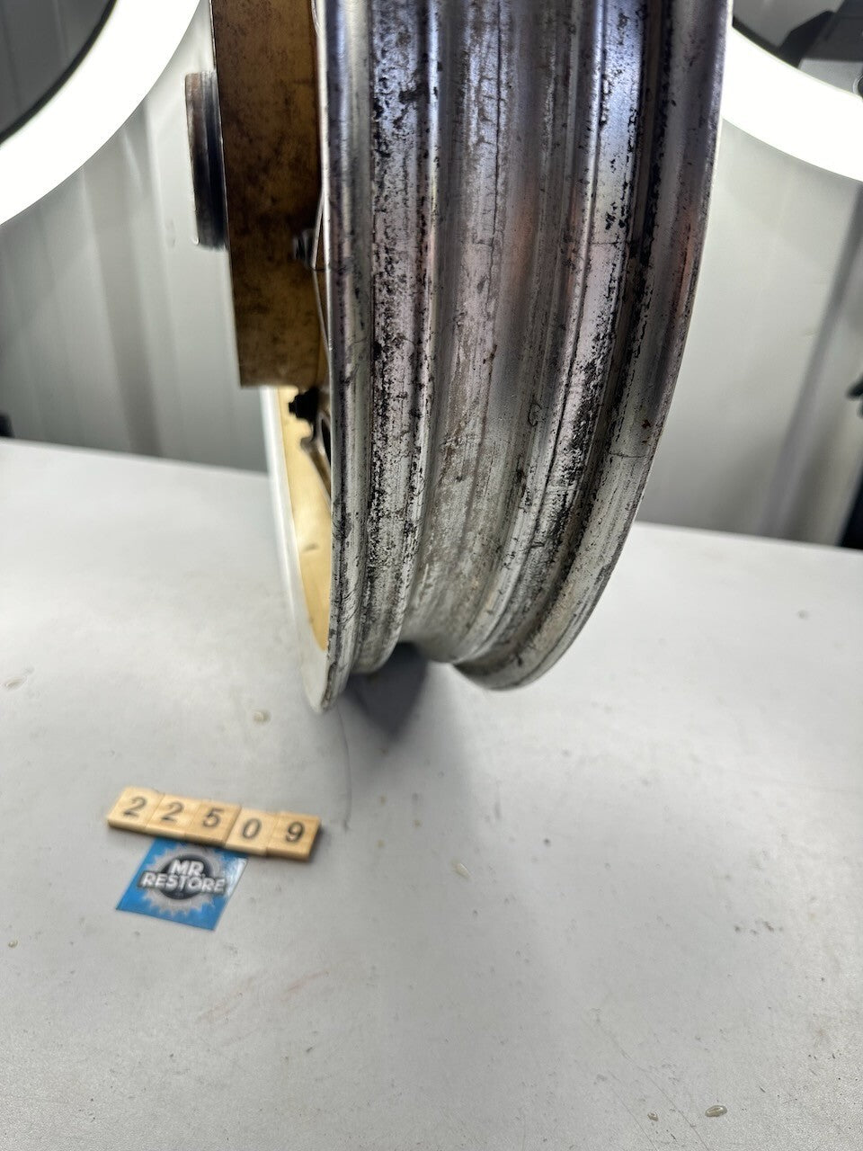 Honda CB 900 F Rear Wheel 18 x 2.50 (Feb 81)