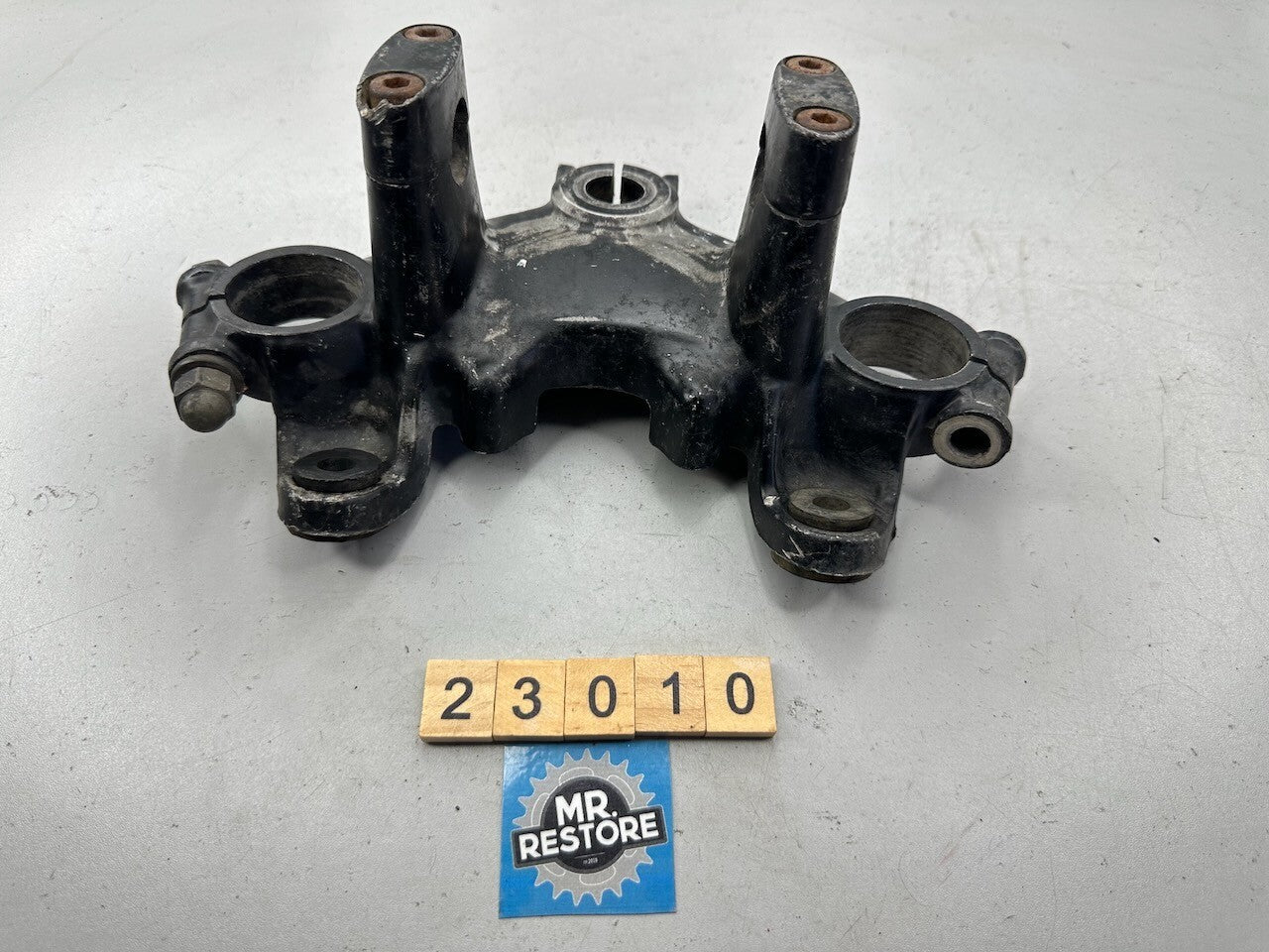 Suzuki GS650 Katana '81-82' Upper Steering Stem Triple Tree 51311-34210-291