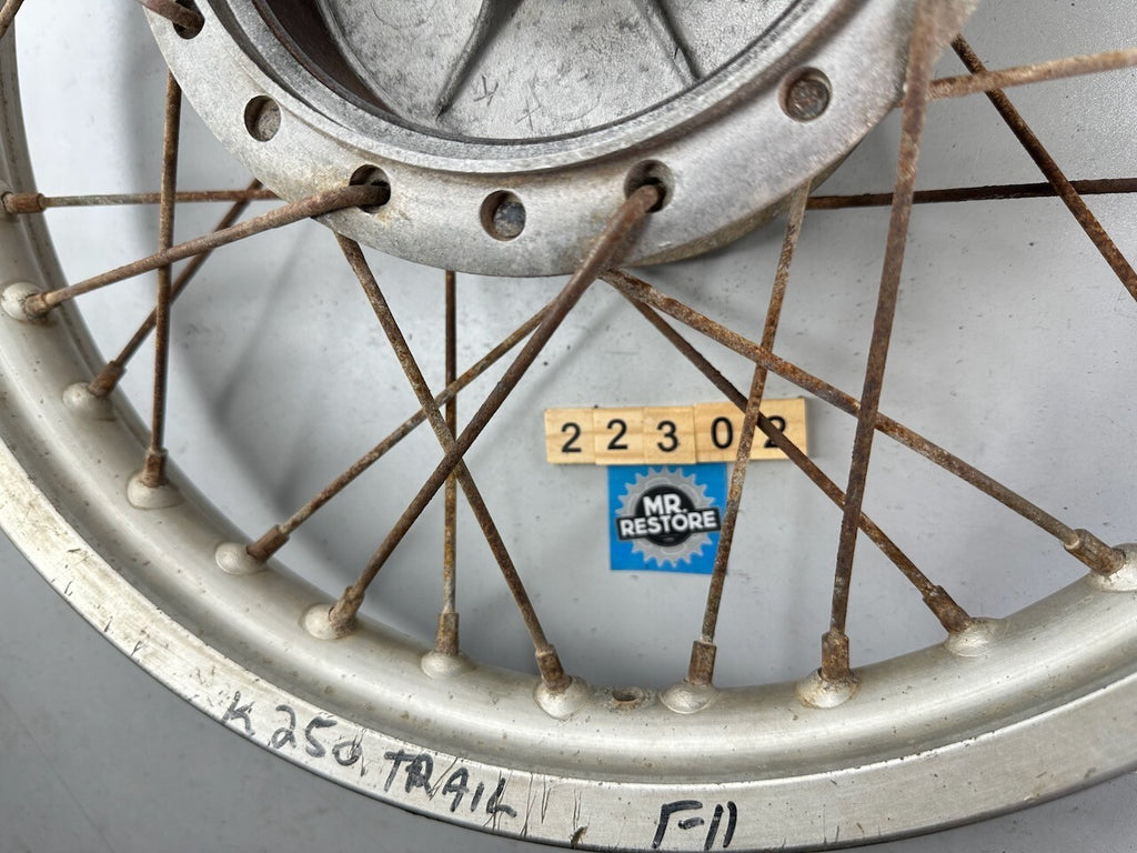 Kawasaki Vintage Motorcycle Dirt Rear Wheel (K250 F-II ?) OEM D.I.D 18x1.85