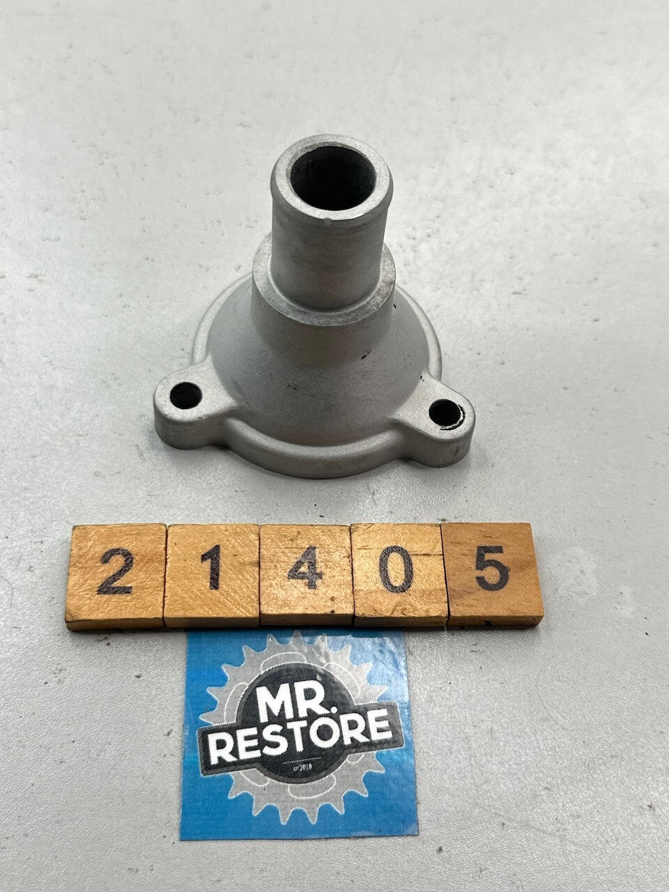 Yamaha TZR250 1KT 2MA RD350LC RD250LC RZ250 RZ350 Thermostat housing