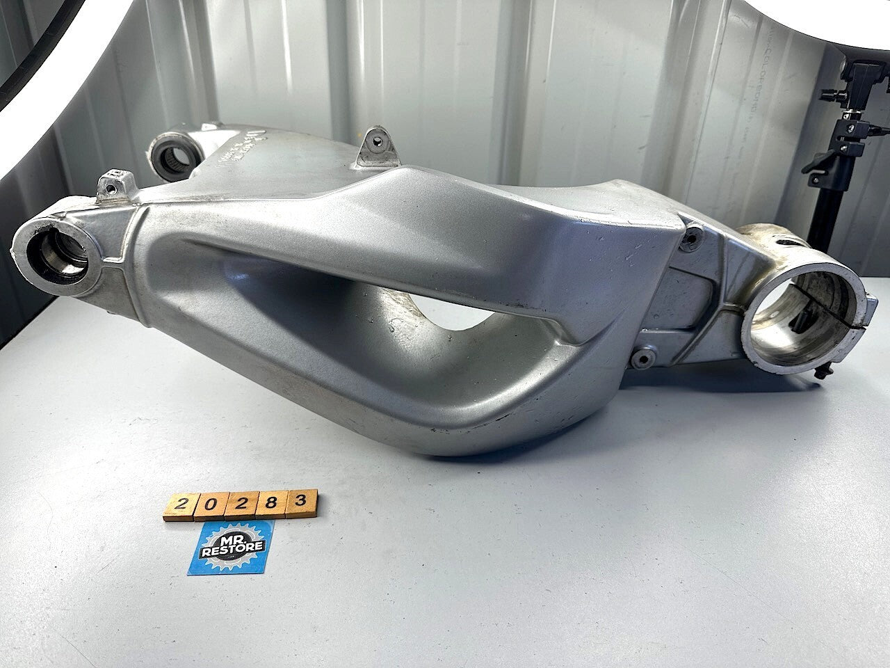 BMW F800S F800ST Rear Swingarm 33177678641