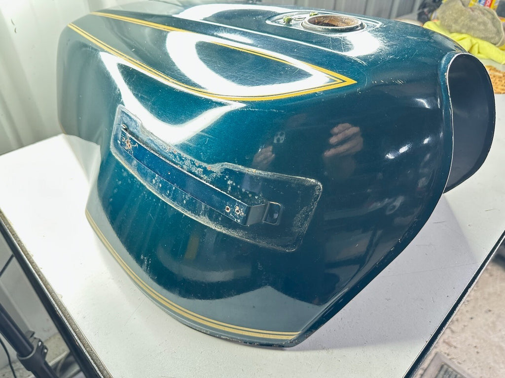 Kawasaki Z1300 KZ1300 1979 Fuel Gas Tank - No Dents & very solid