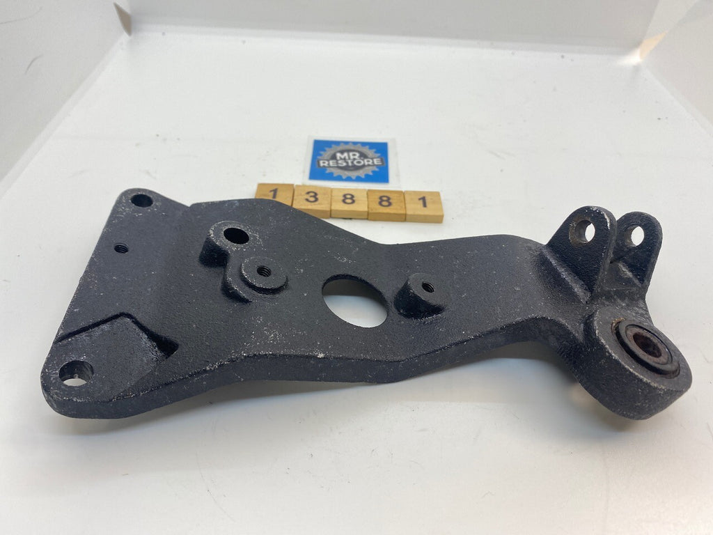 Suzuki GSXR750 J K L - L/H Pillion Foot Rest Bracket 43821-17D00