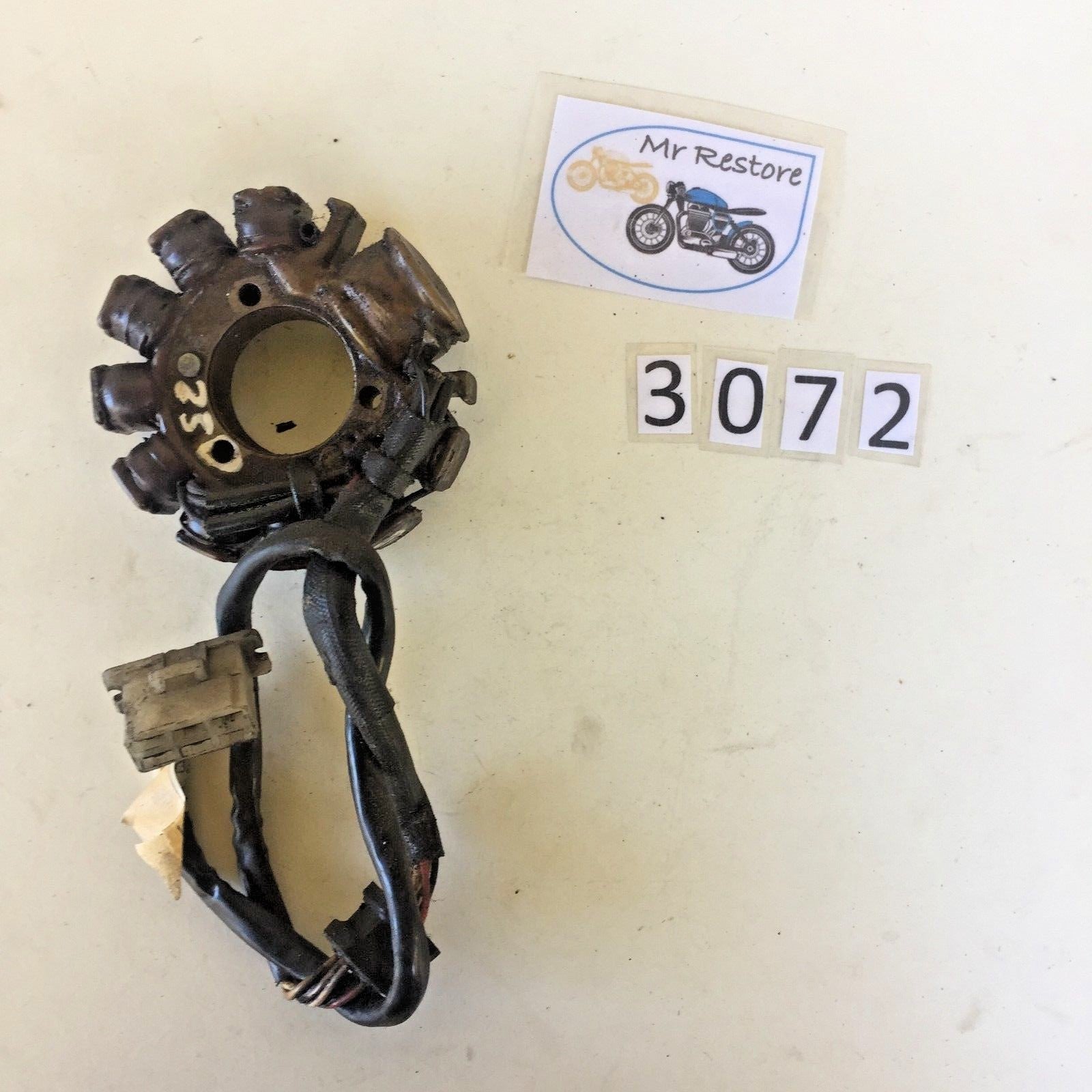 KAWASAKI GPZ250 Stator