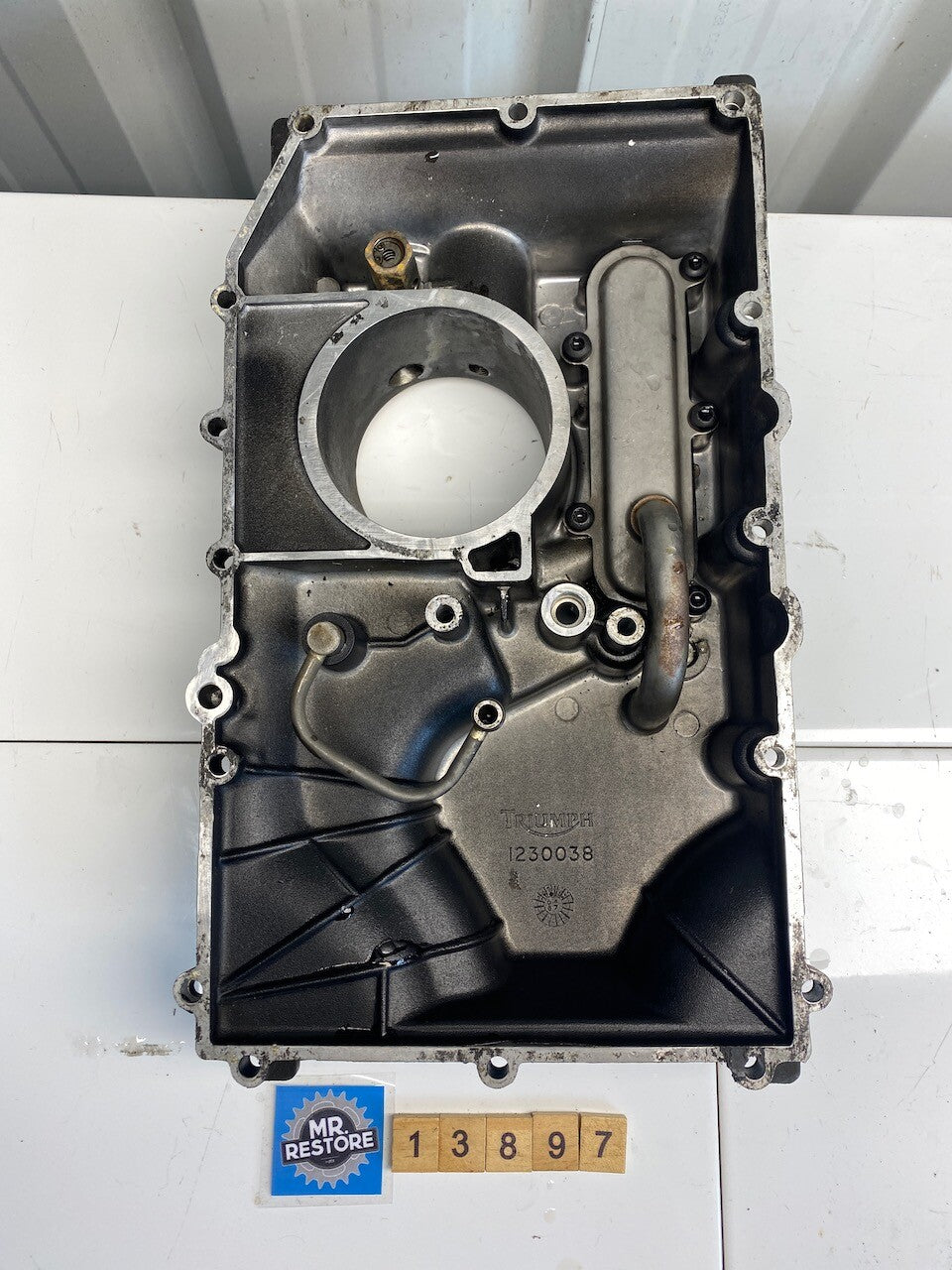 Triumph Daytona Trophy Tiger Speed Triple Sump Oil Pan 2080252