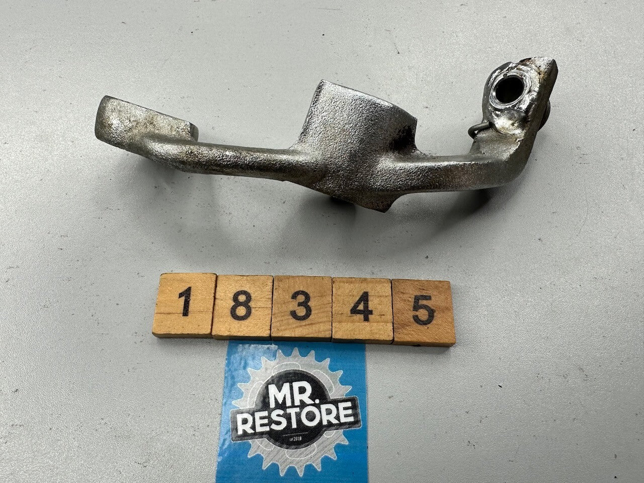 Suzuki GR650 1983-84 R/H Riders Footrest Bracket 43510-15500