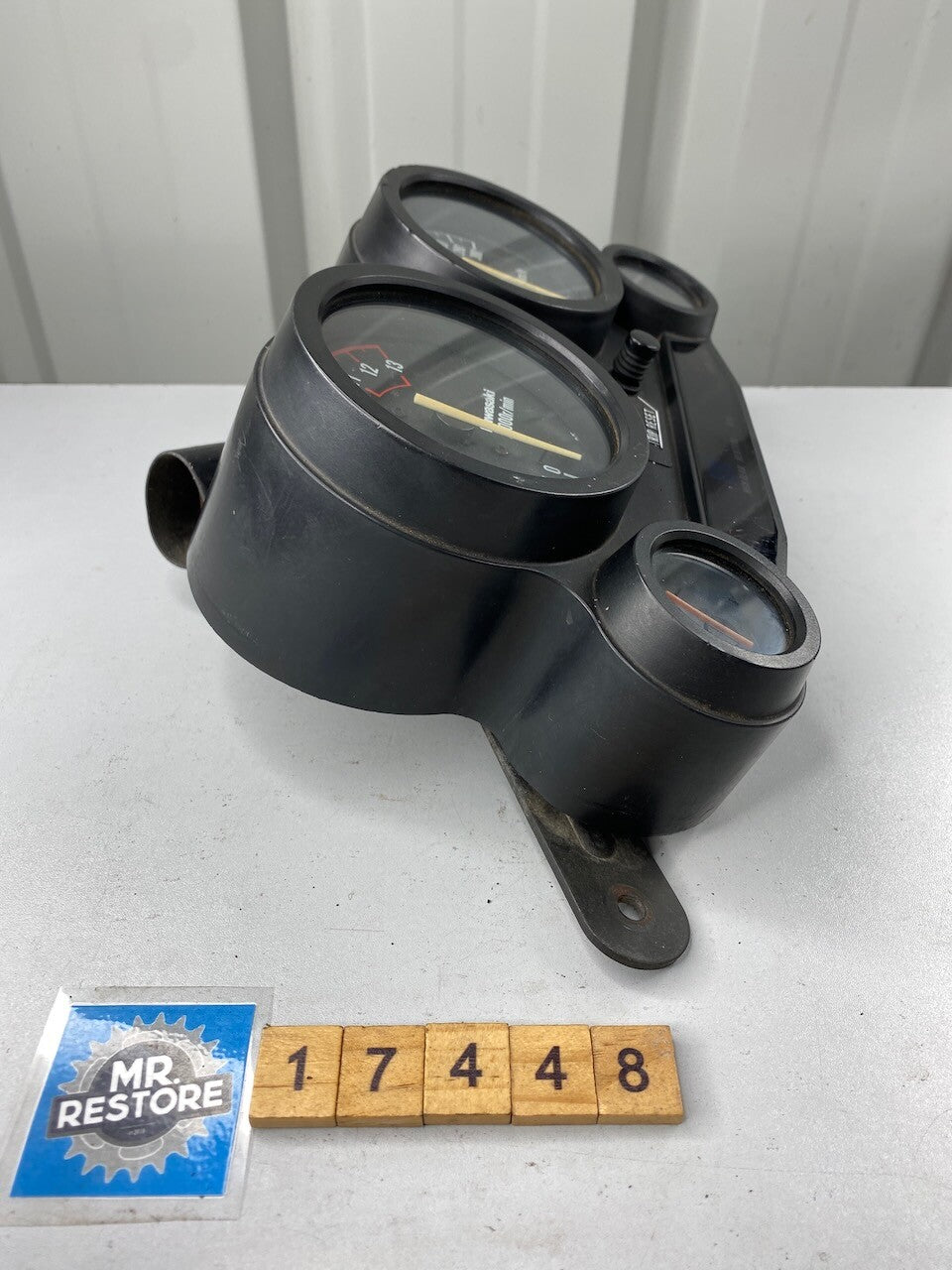 Kawasaki ZX10 Dashboard Meters Instruments KMH Only showing 15,000ks - tested