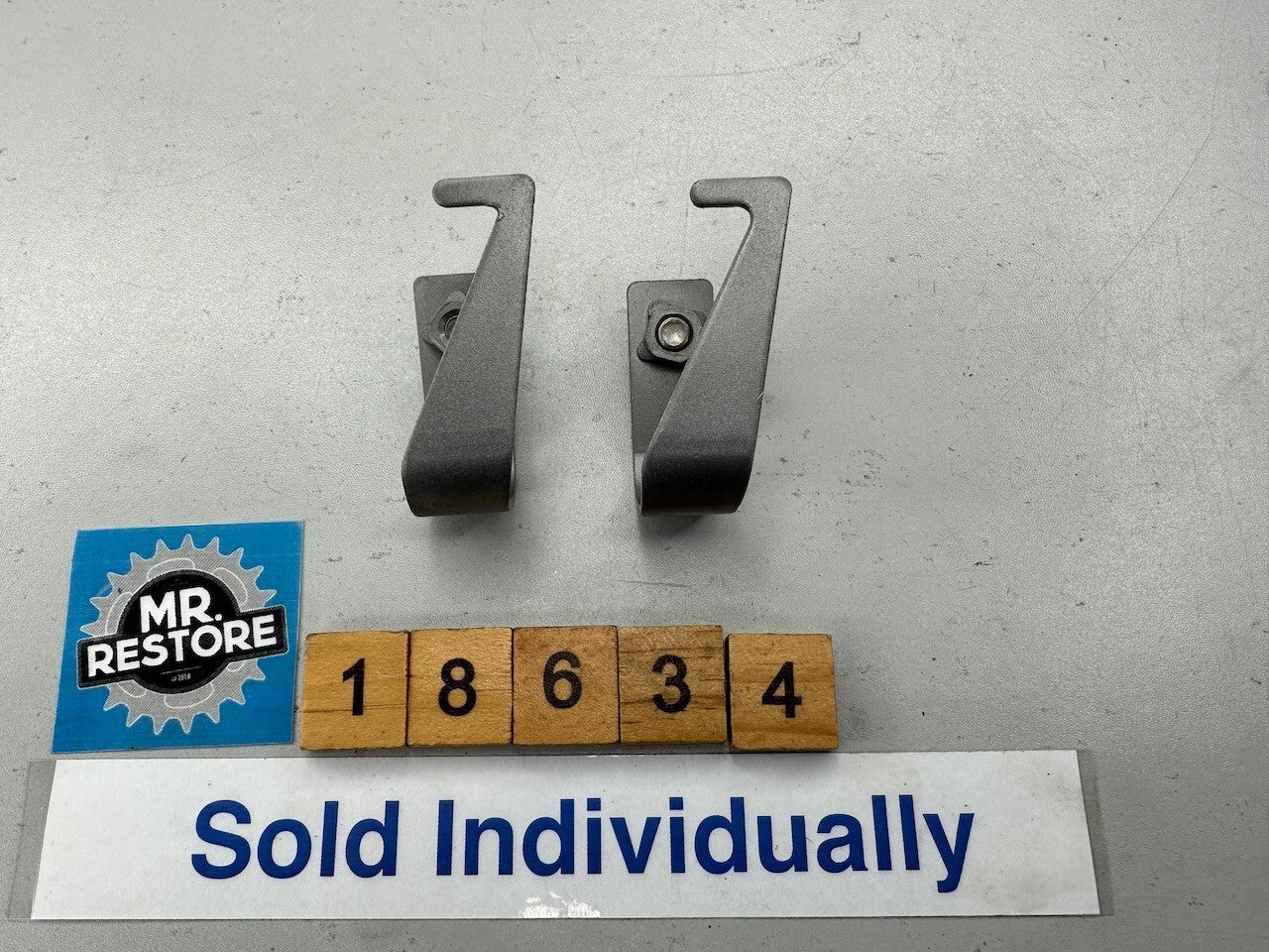 Suzuki GSXR1100 GSXR750 Brake Spring Plate 43561-17C01-000