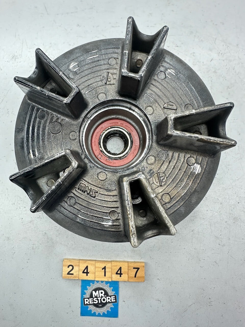 Triumph Daytona Speed Triple Sprint Trident Trophy - Rear Hub Sprocket Carrier