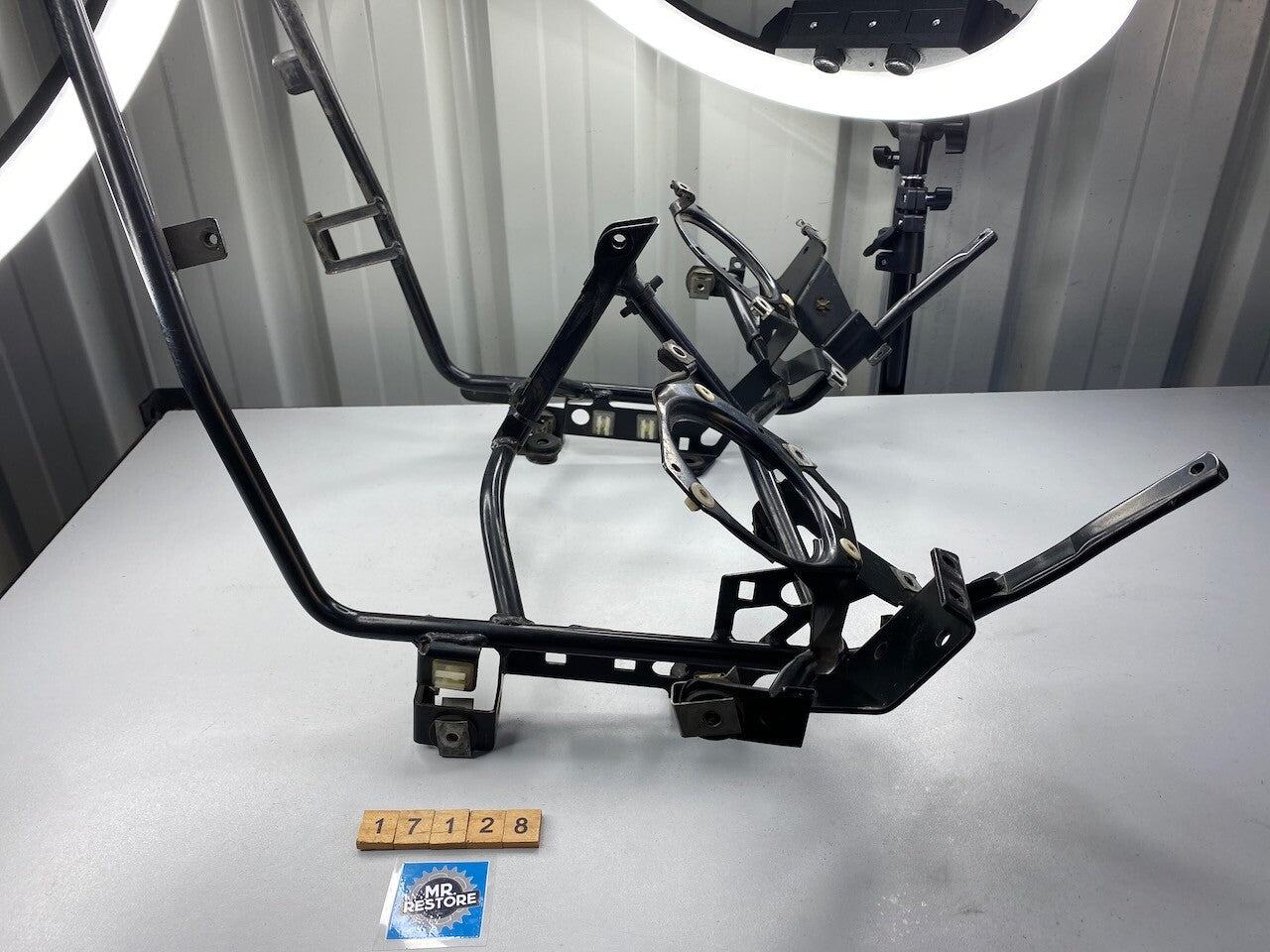 BMW R1100RT R850RT 259T Front Frame 46632325874