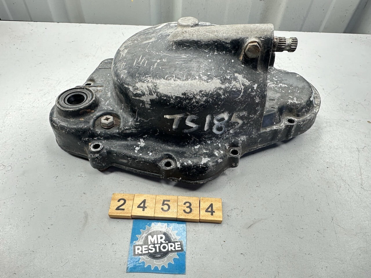 Suzuki TS185 ER '77-81' DS185 '78-80' Clutch Cover & Clutch Pinion