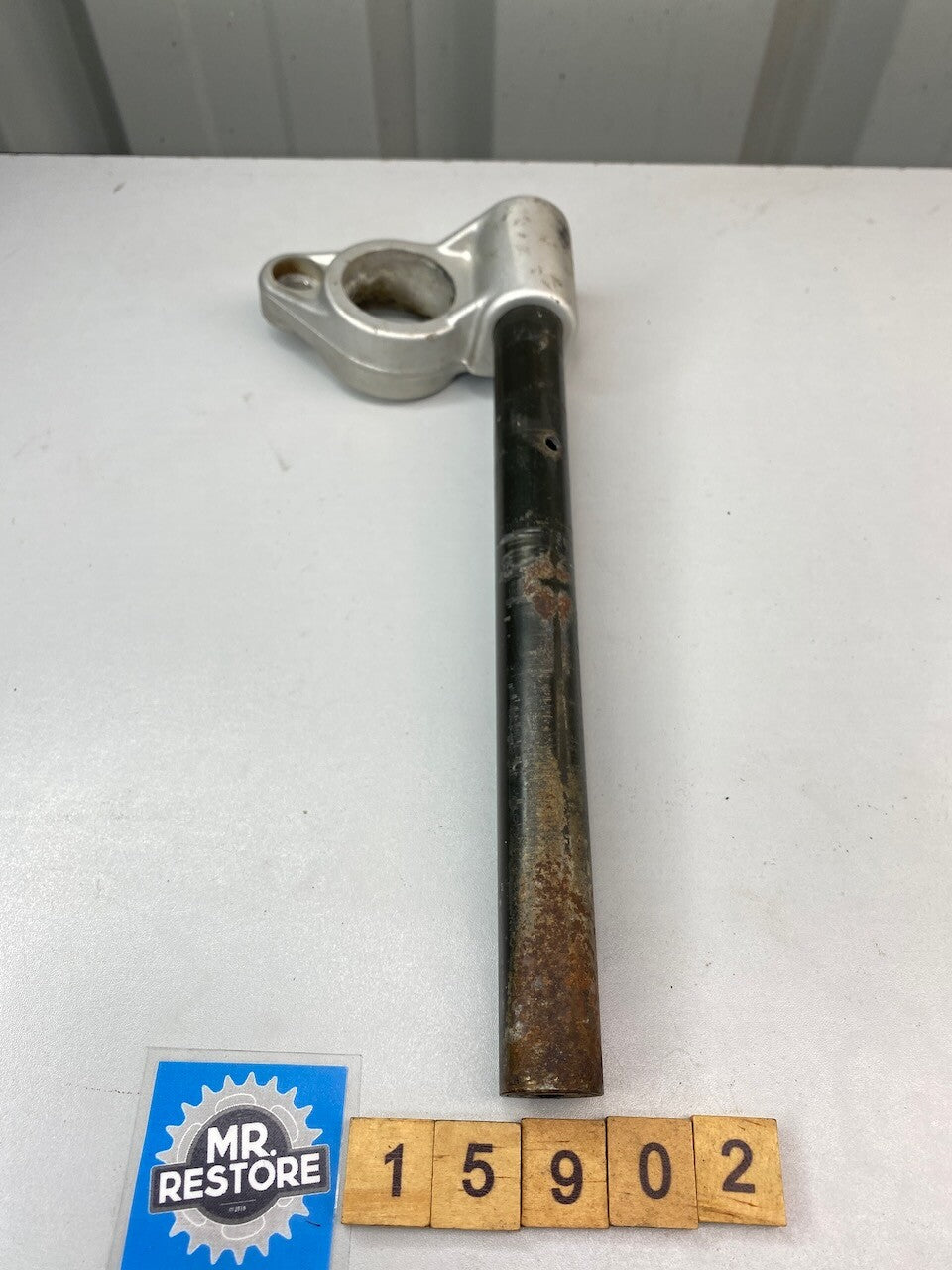 Suzuki GSX250F Across Right Hand Handlebar & Holder