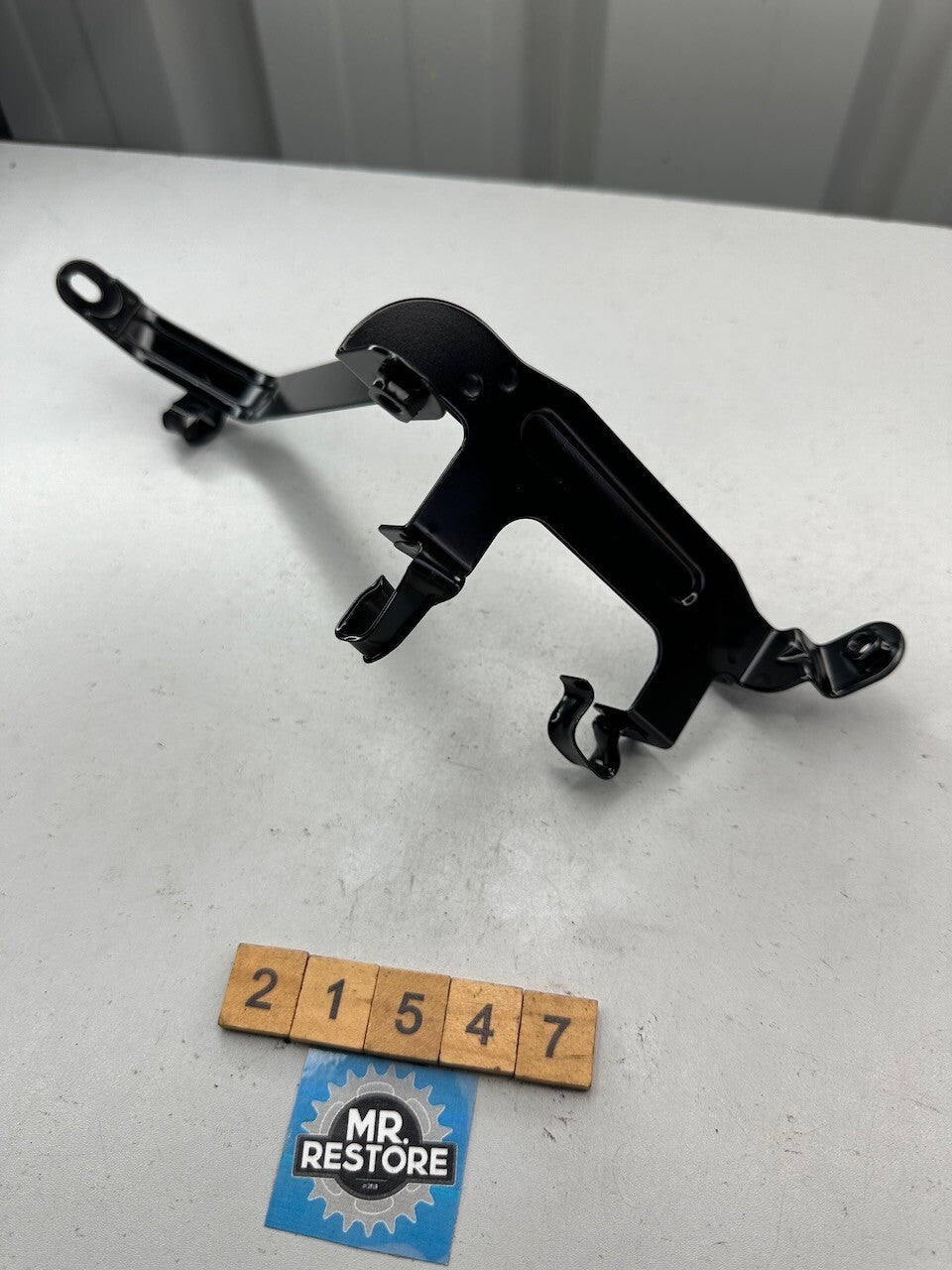 Yamaha TZR250 1KT 2MA Battery Box Holder 1KT-21240-01 (Painted)
