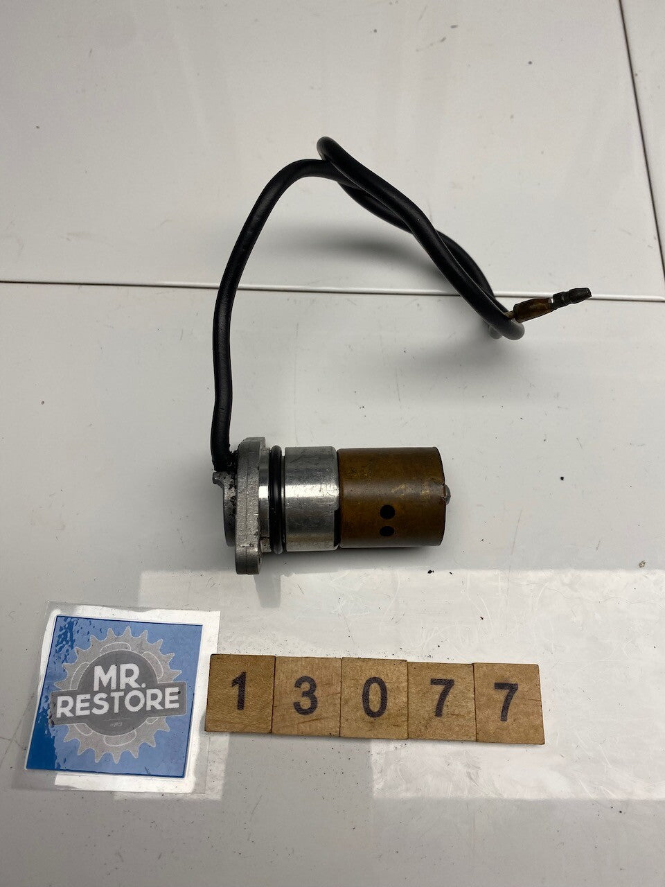 Yamaha XV1100 XV1000 XV920 XV750 Virago Oil Sender Sensor 3JK-85720 (tested)