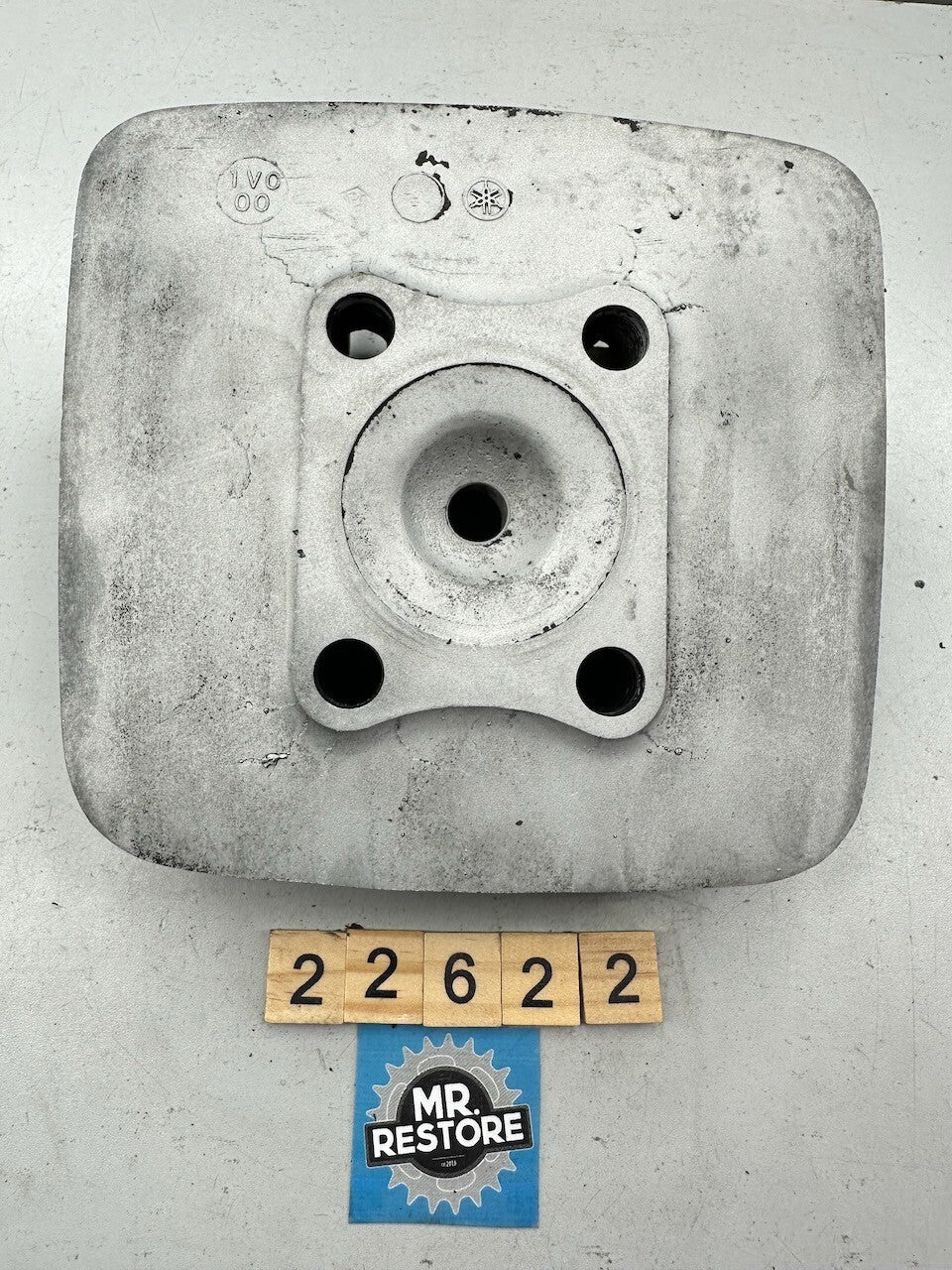 Yamaha RX125 Cylinder Head 1V0