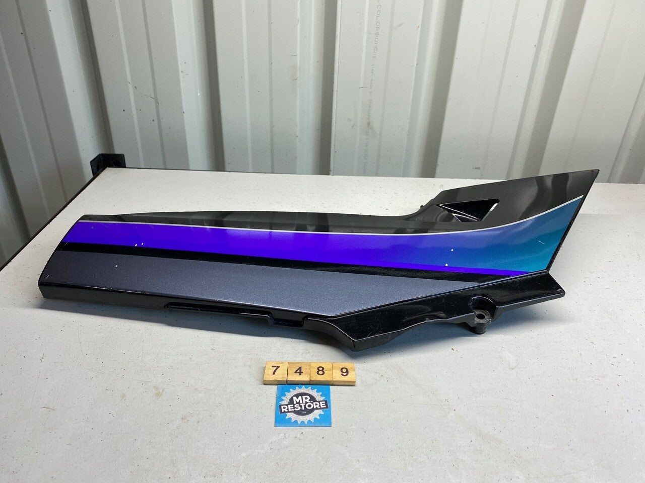 Kawasaki  EX250 GPX250 RH Panel 36001-1365 Black