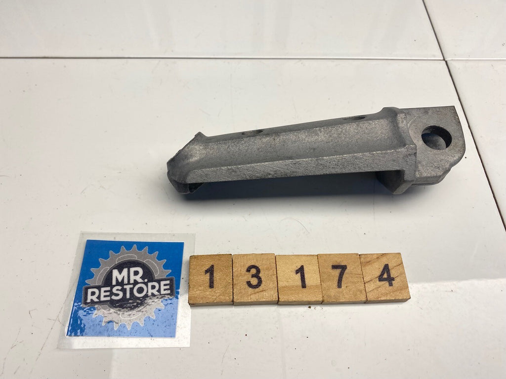 Kawasaki GPZ900R ZX900 Front RH Front Step Foot Rest 34028-1120