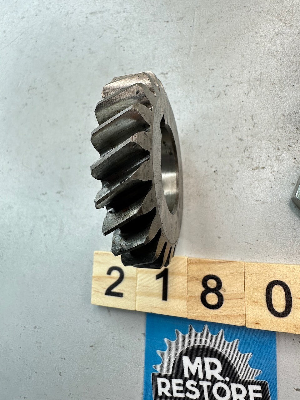 Yamaha TZR250 TDR250 TDR240 R1-Z Primary Drive Gear & Nut (22T) 1KT-16111