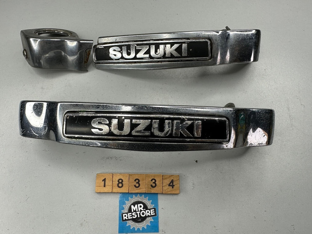 Suzuki GR650 1983-84 Front Fork Cover x 2 - 51871-15510