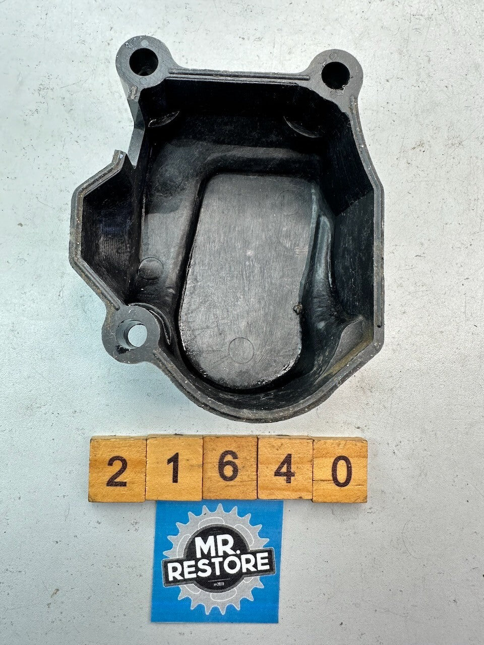 Yamaha DT200R DT200 Oil Pump Cover 3BN-15416-00