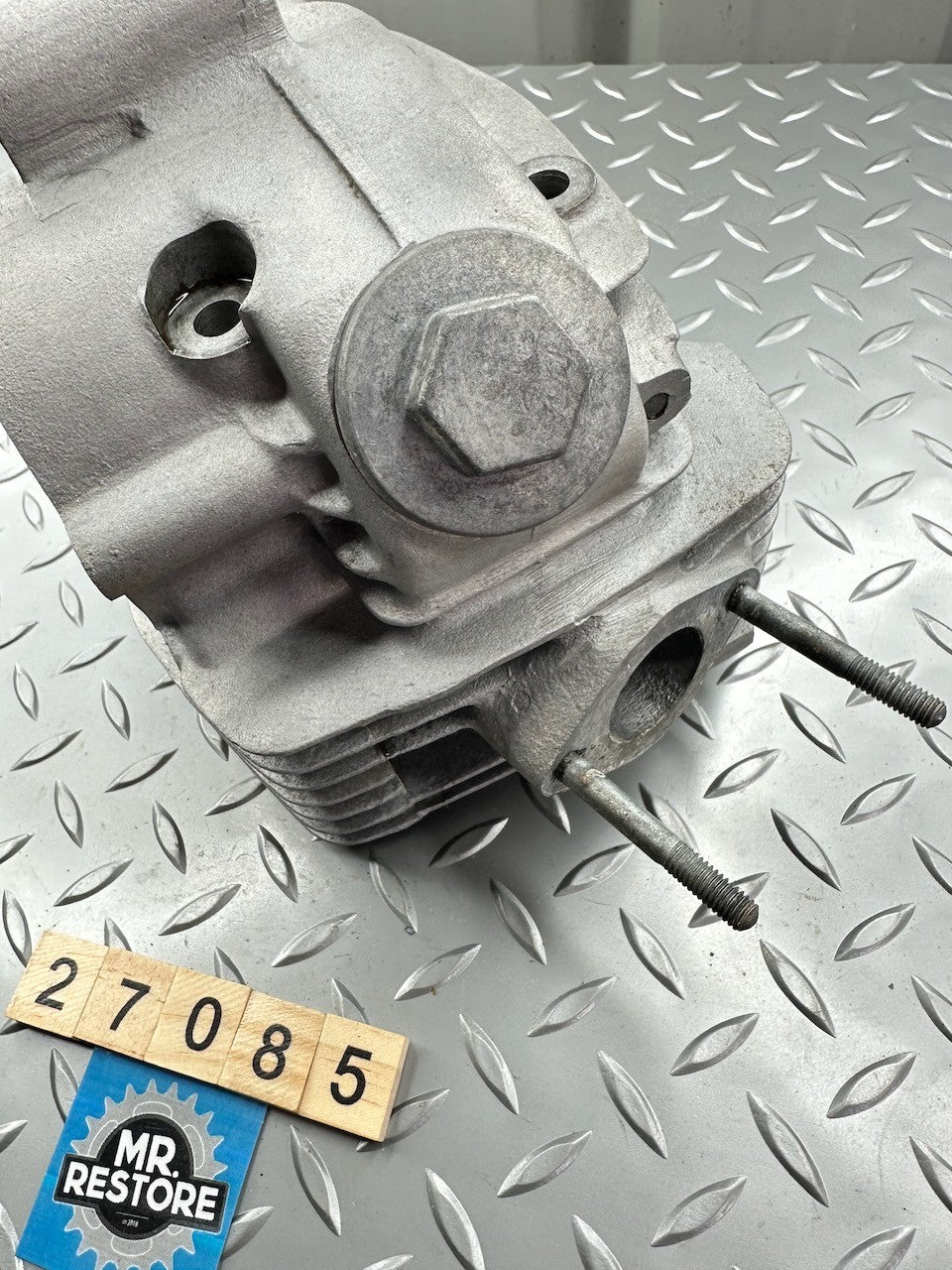 Honda SL125 K1 K2 A CB125 SA CL125 SA Cylinder Head 12200-331-770